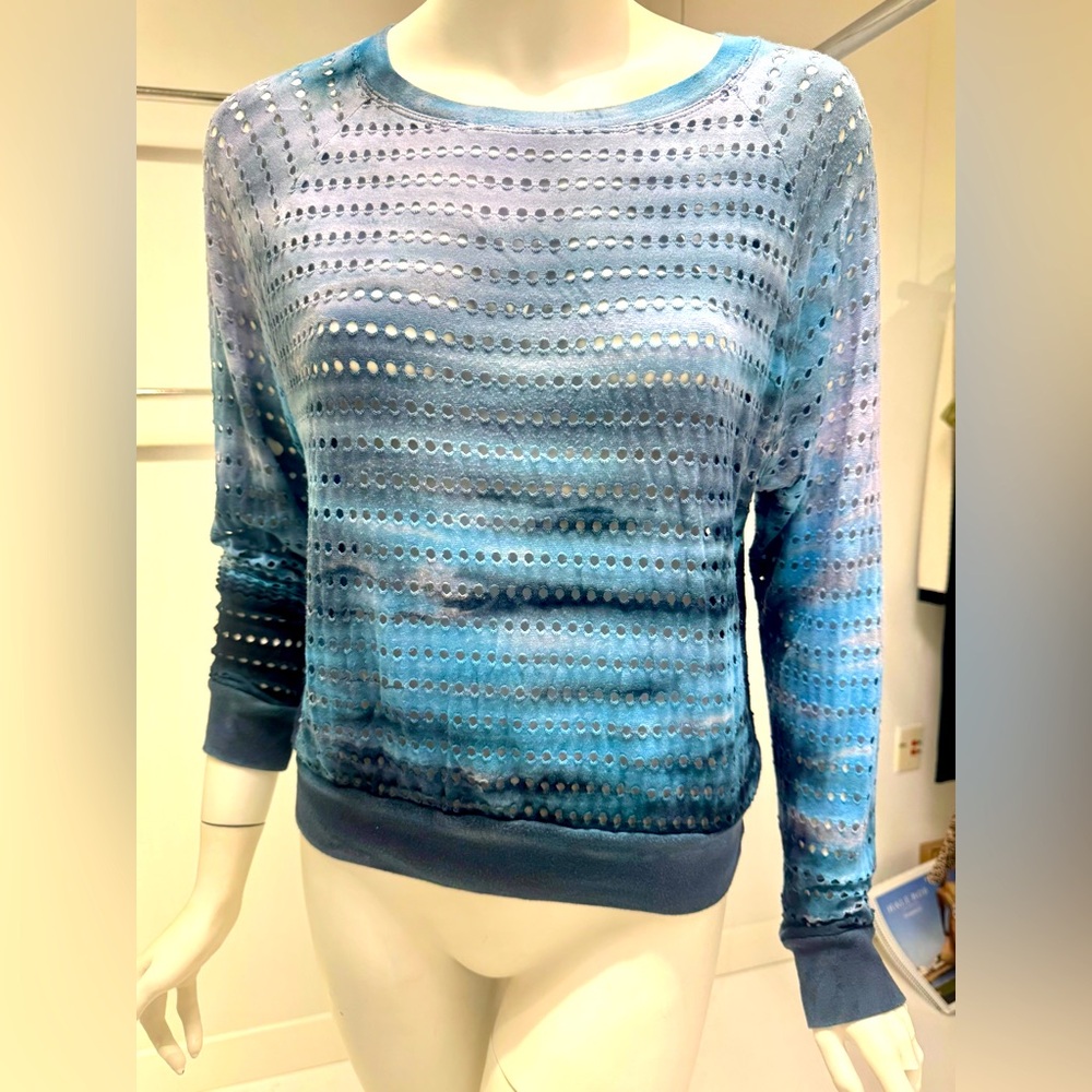 Hard Tail top worn once size small tie dye in gray and blues holey jersey fabric